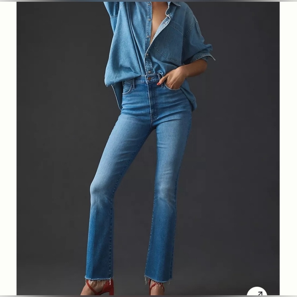 MOTHER The Hustler High-Rise Ankle Fray Jeans in layover size 26